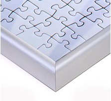 Puzzle frame for photo puzzle; Detailed view corner