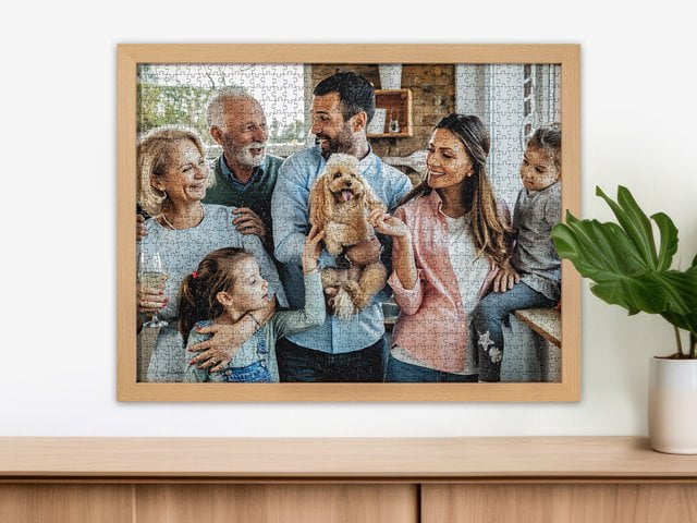 Frame for our 1000 pieces Photo Puzzle & Jigsaw Advent Calendar